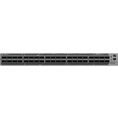 MQM9790-NS2F Mellanox Network Switch P2C Airflow 64 Port NDR 32 OSFP Port niezarządzany