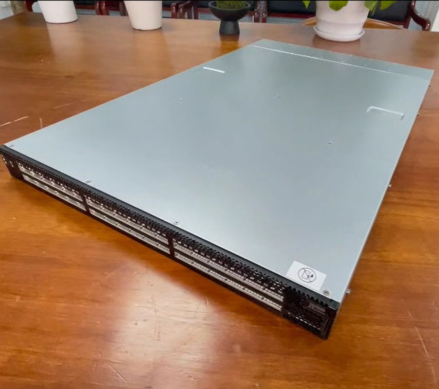 MQM8790-HS2F Mellanox Infiniband Switch 40 portów QSFP56 HDR 2 zasilacze P2C Airflow